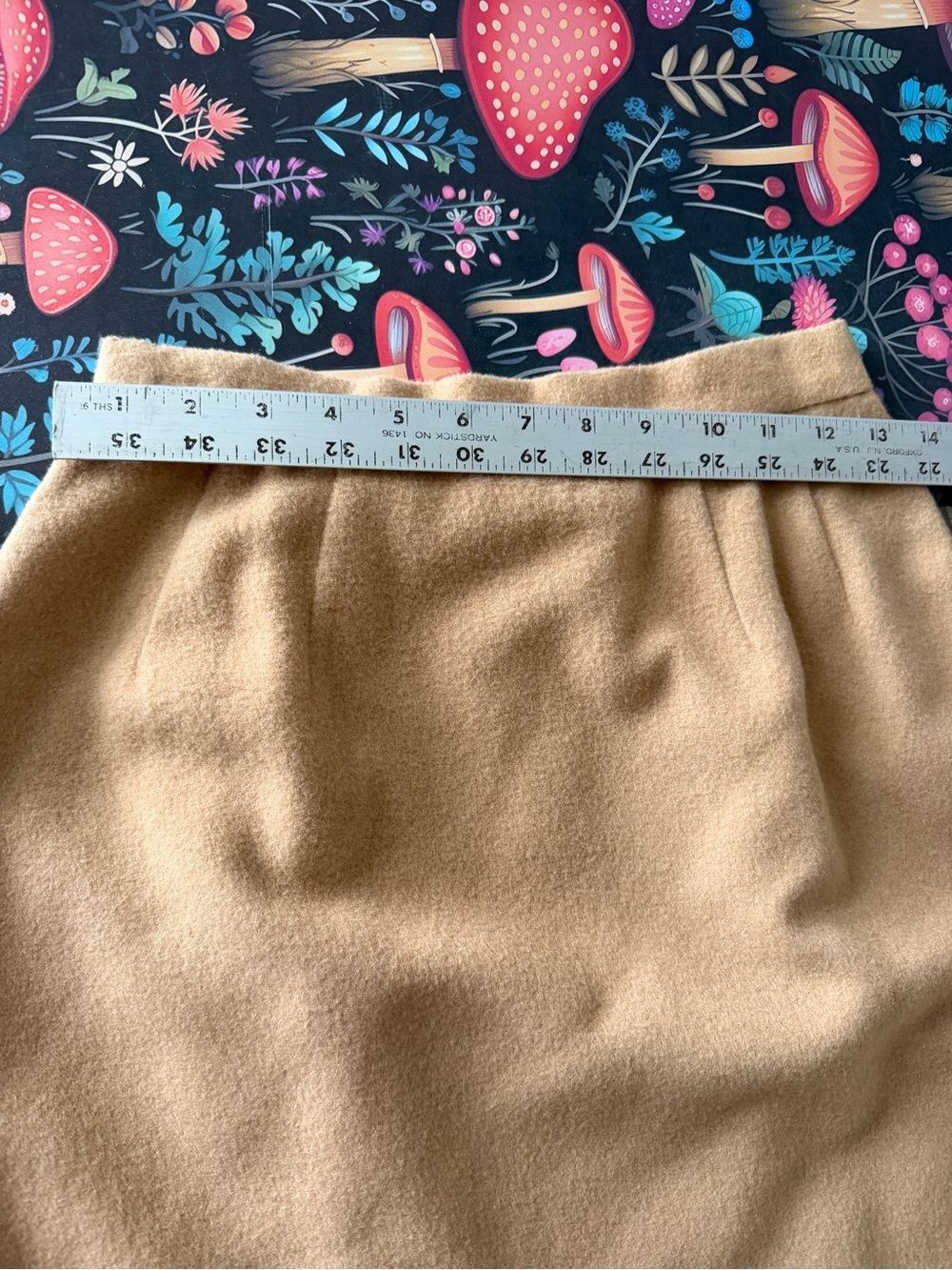 Tailleuer by Barrie Pace womens  100% Camel Hair Skirt Suit Beige Sz 4/6 Lined - Picture 11 of 16